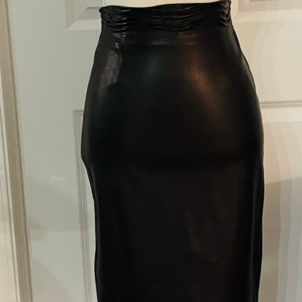 L'agence Black Leather Pencil Skirt With Waist Detail - Size 2- Unused